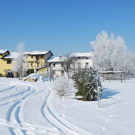 Agriturismo Tra Serra E Lago Farm stay