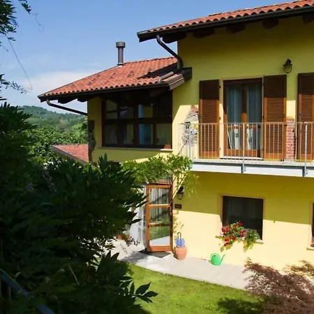 Agriturismo Tra Serra E Lago Roppolo