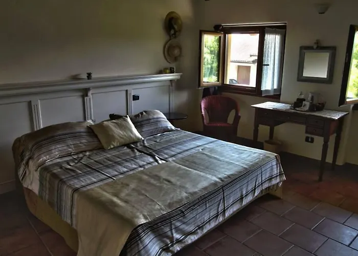 Alojamento de Turismo Rural Tra Serra E Roppolo