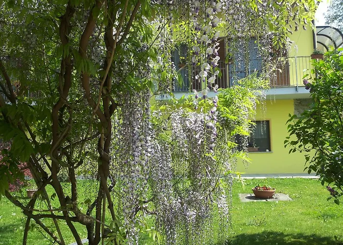 Alojamento de Turismo Rural Tra Serra E Roppolo